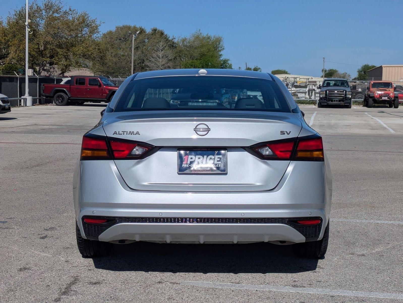 2024 Nissan Altima 2.5 SV Sedan