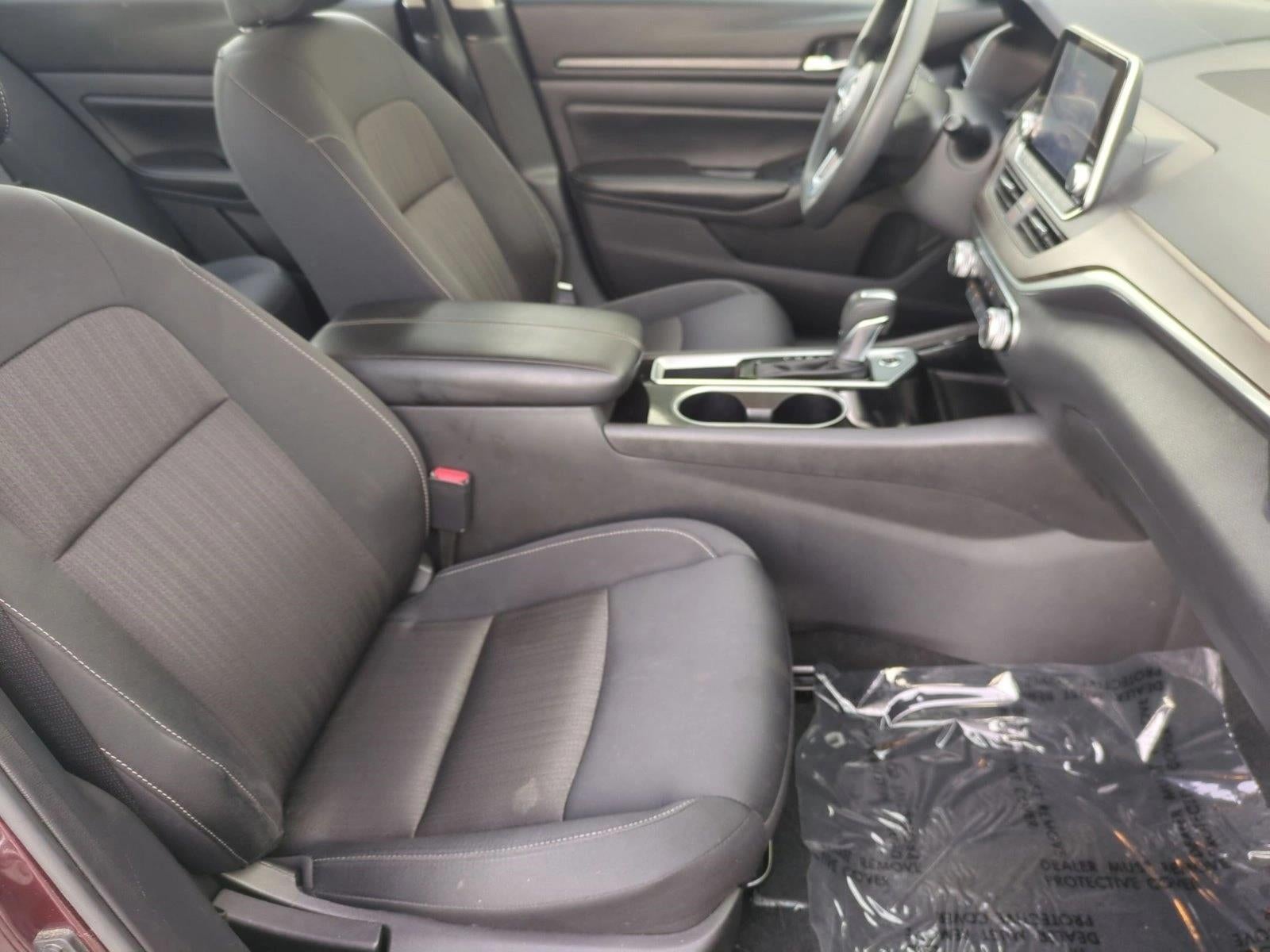 2024 Nissan Altima 2.5 SV Sedan