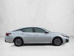 2024 Nissan Altima 2.5 SV Sedan