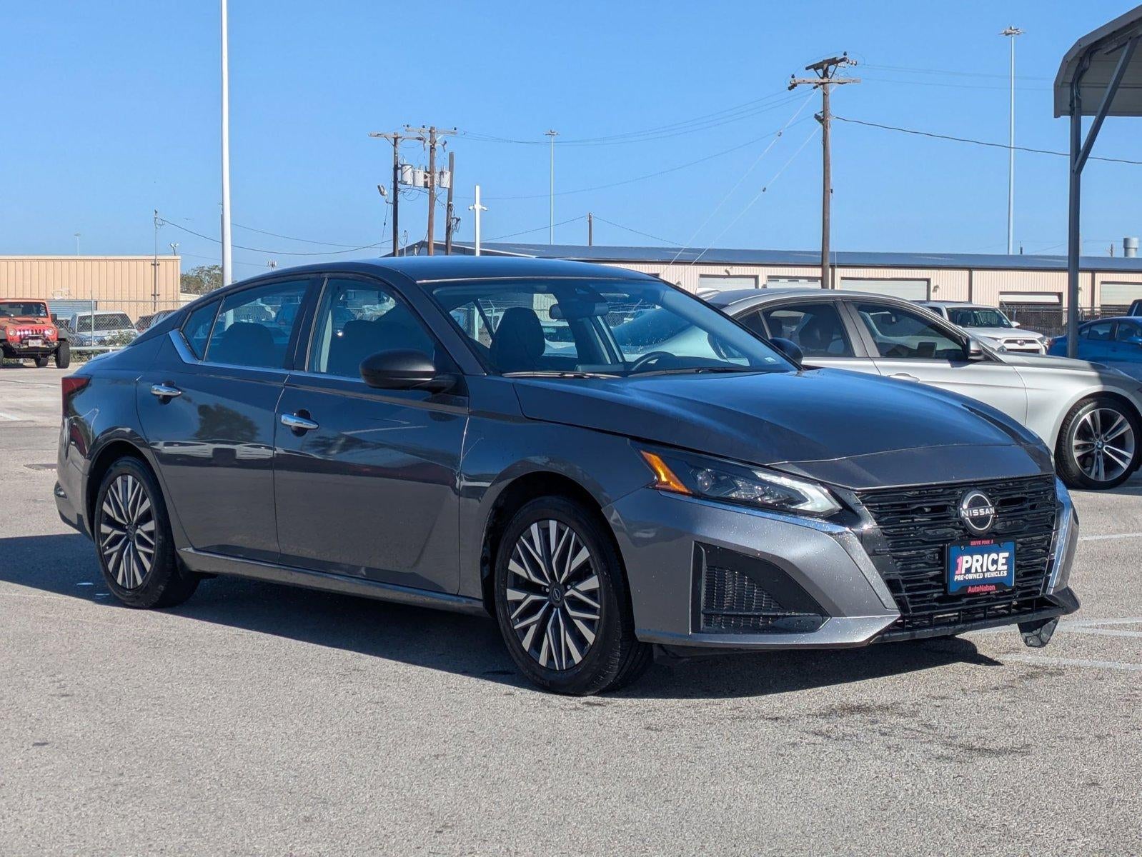 2024 Nissan Altima 2.5 SV Sedan