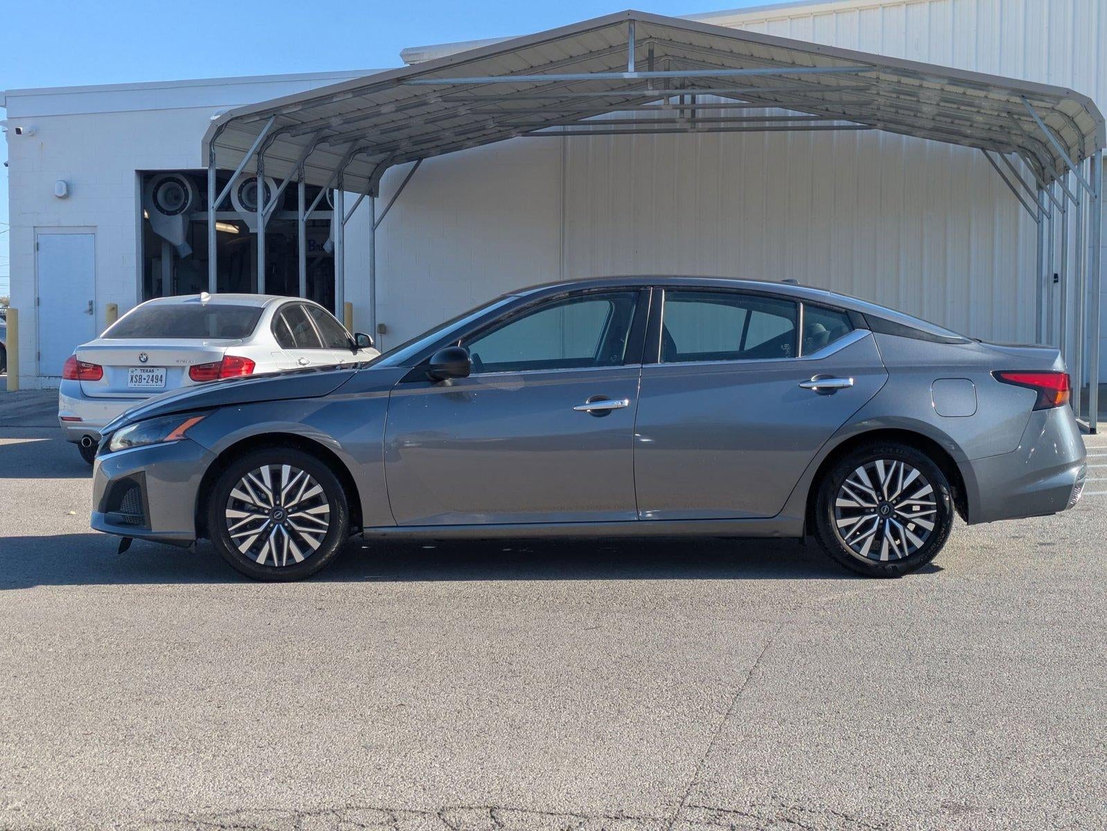 2024 Nissan Altima 2.5 SV Sedan