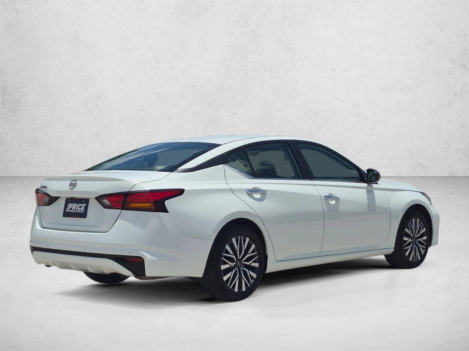 2025 Nissan Altima SV FWD