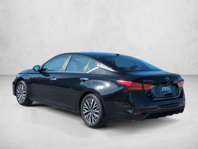 2024 Nissan Altima 2.5 SV Sedan