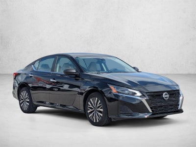 2025 Nissan Altima SV AWD
