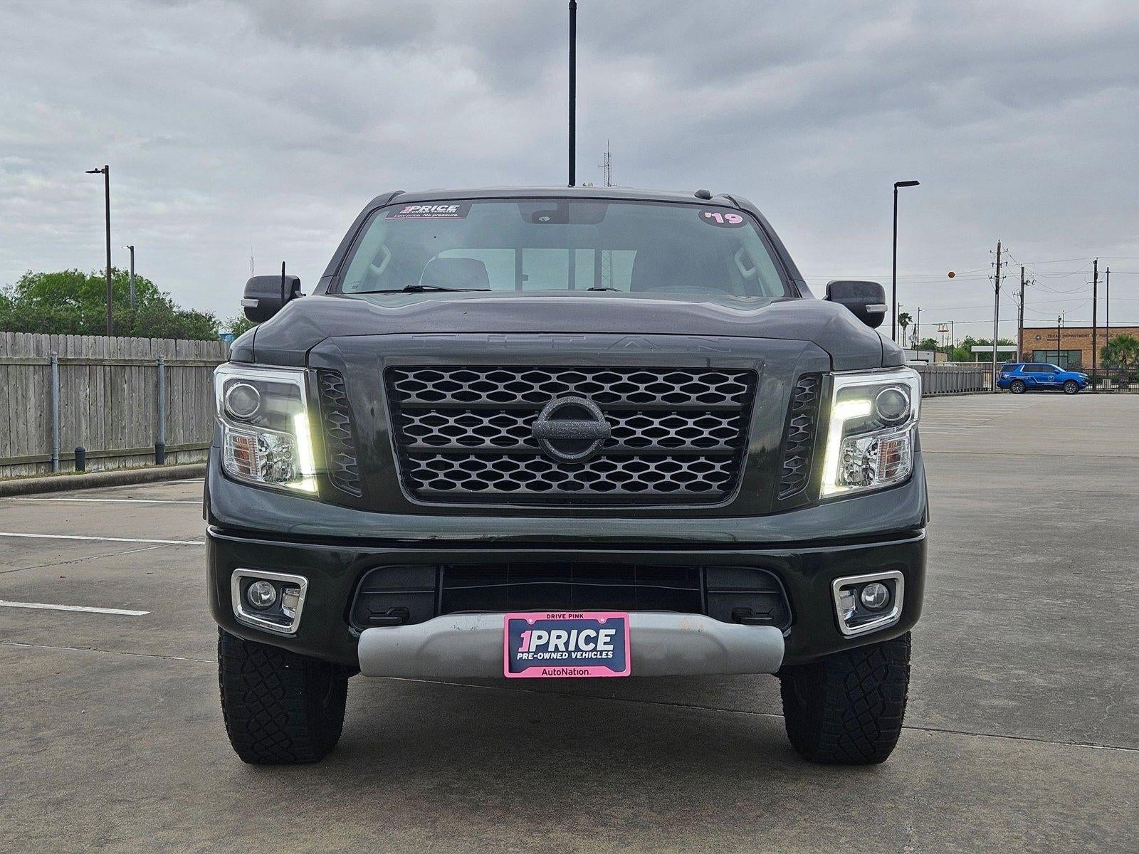 2019 Nissan Titan 4x4 Crew Cab PRO-4X