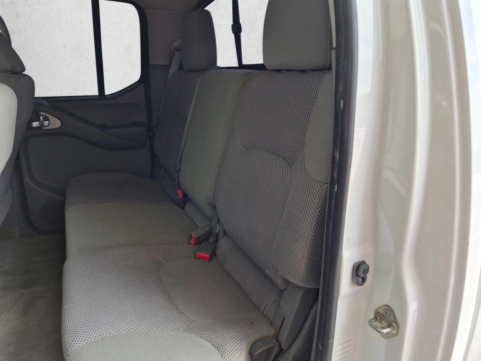 2018 Nissan Frontier Crew Cab 4x4 SV V6 Auto