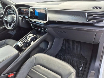 2024 Volkswagen Atlas Cross Sport 2.0T SEL R-Line 4MOTION
