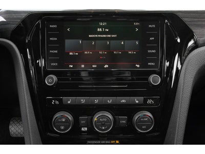 2022 Volkswagen Passat 2.0T SE Auto