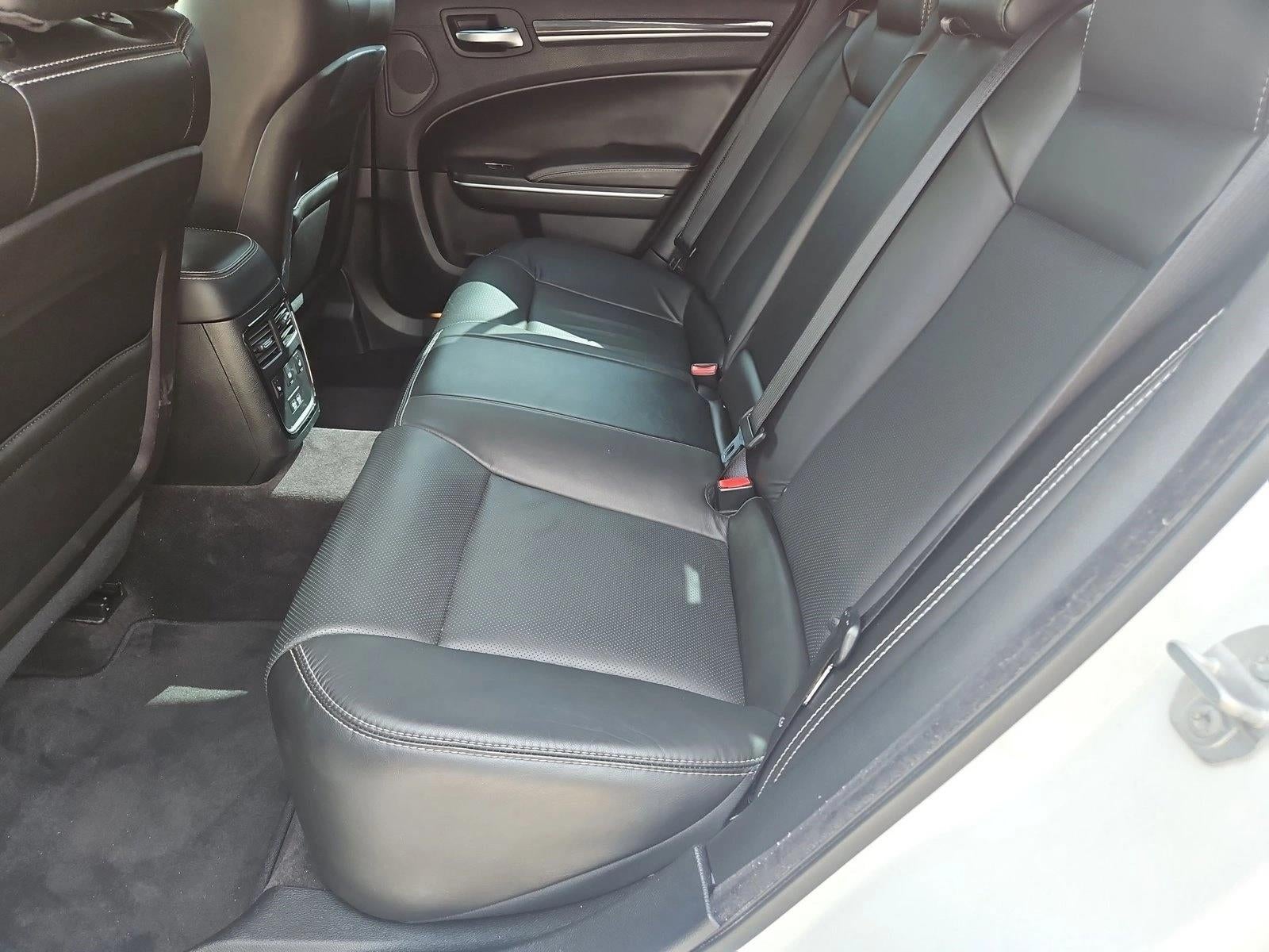 2018 Chrysler 300 300S RWD