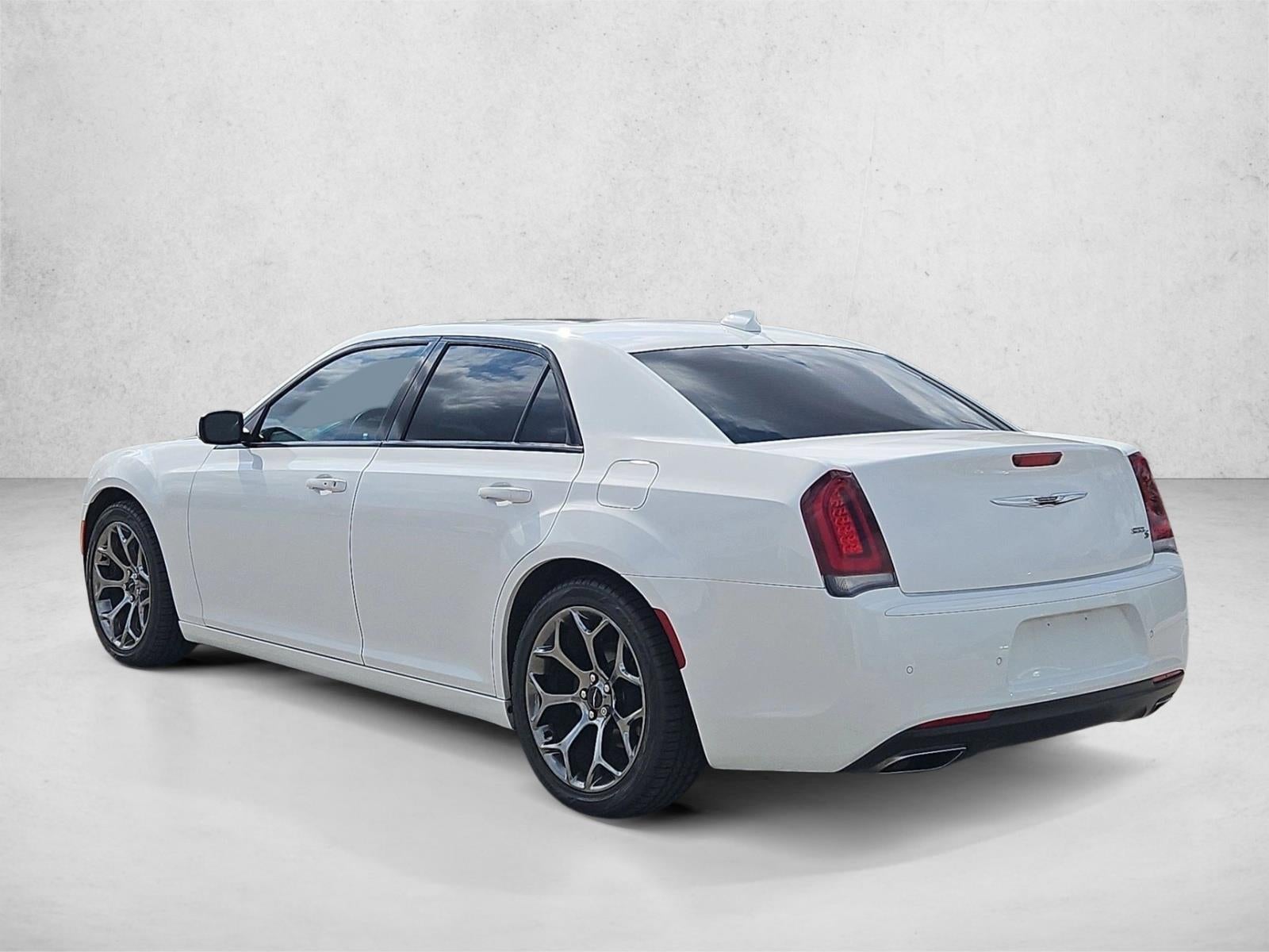 2018 Chrysler 300 300S RWD