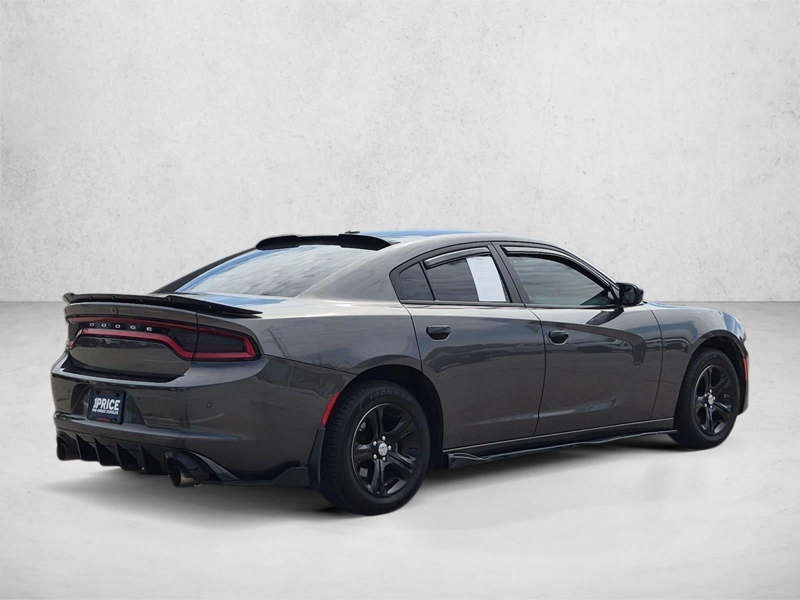 2022 Dodge Charger SXT RWD