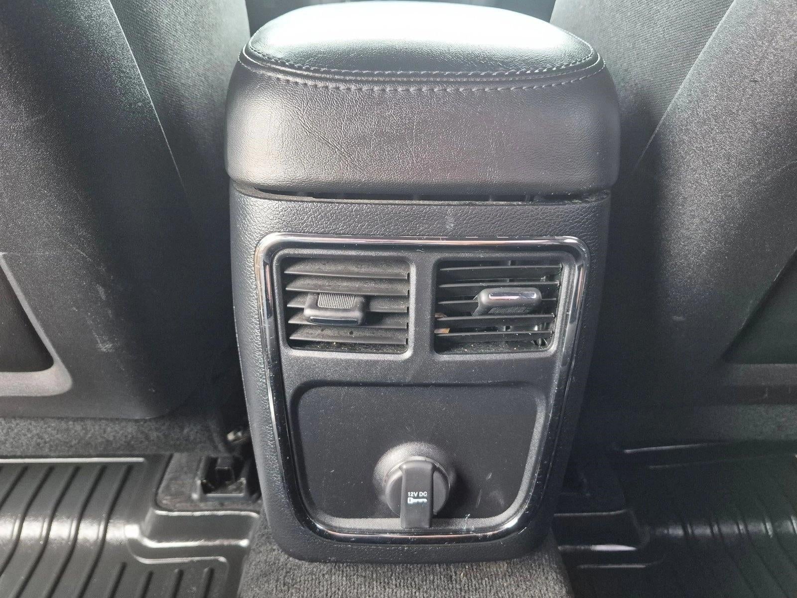 2012 Dodge Charger 4dr Sdn SRT8 Super Bee RWD