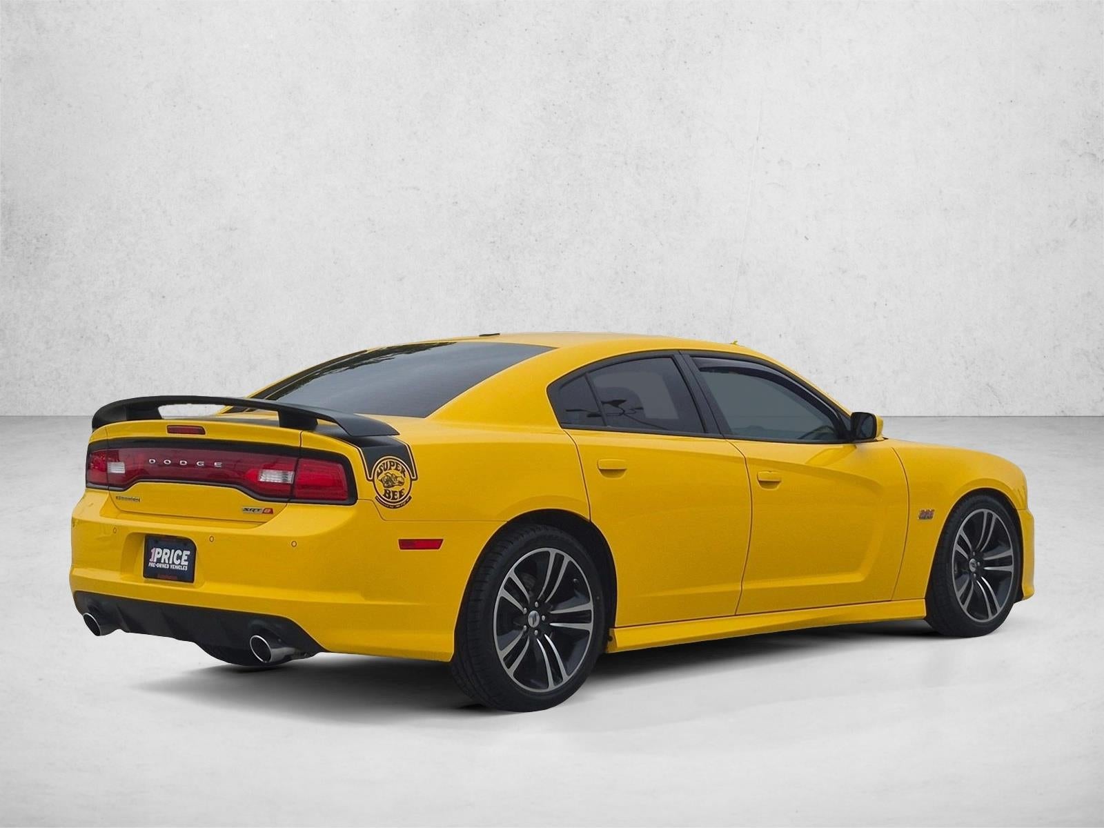 2012 Dodge Charger 4dr Sdn SRT8 Super Bee RWD