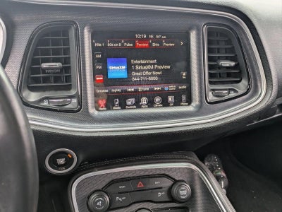 2016 Dodge Challenger 2dr Cpe SXT Plus