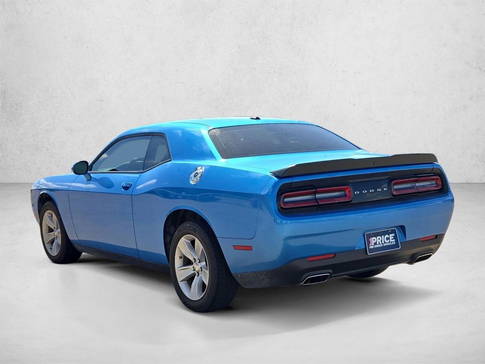 2023 Dodge Challenger SXT RWD