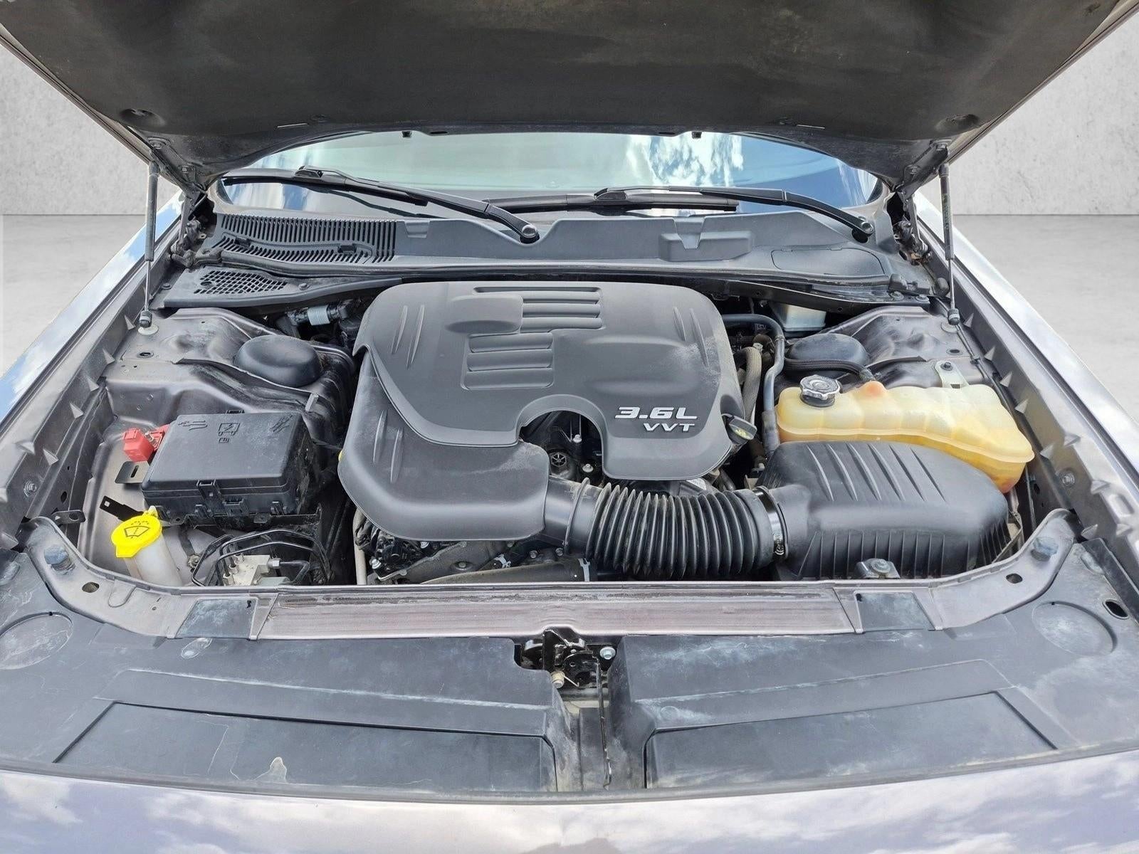 2019 Dodge Challenger SXT RWD