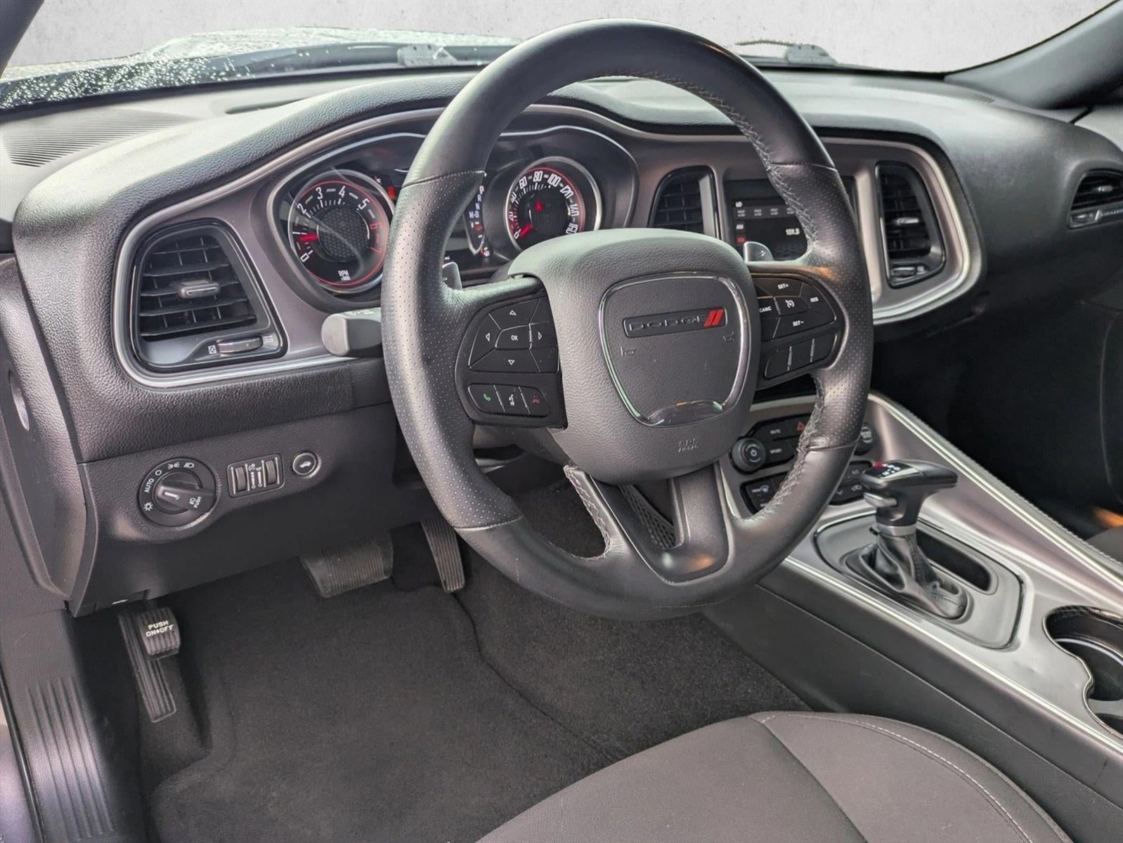 2022 Dodge Challenger R/T RWD