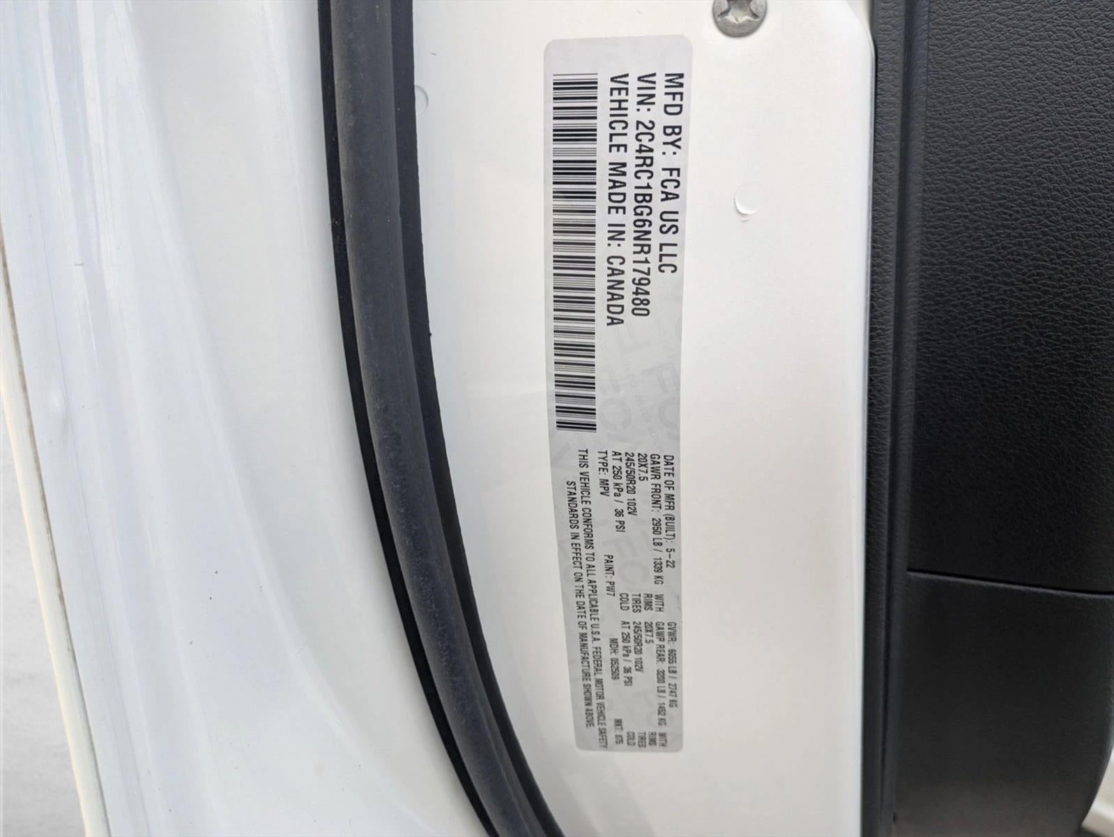 2022 Chrysler Pacifica Touring L FWD