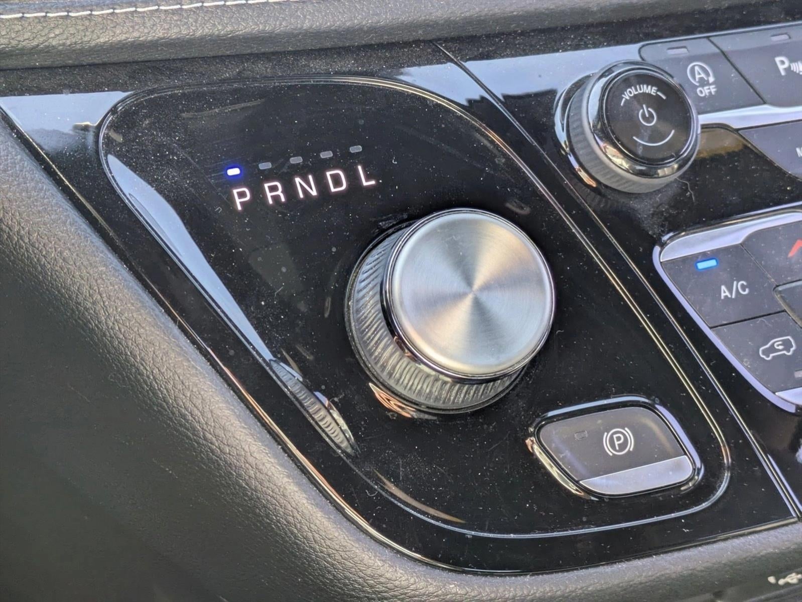 2021 Chrysler Pacifica Touring L FWD