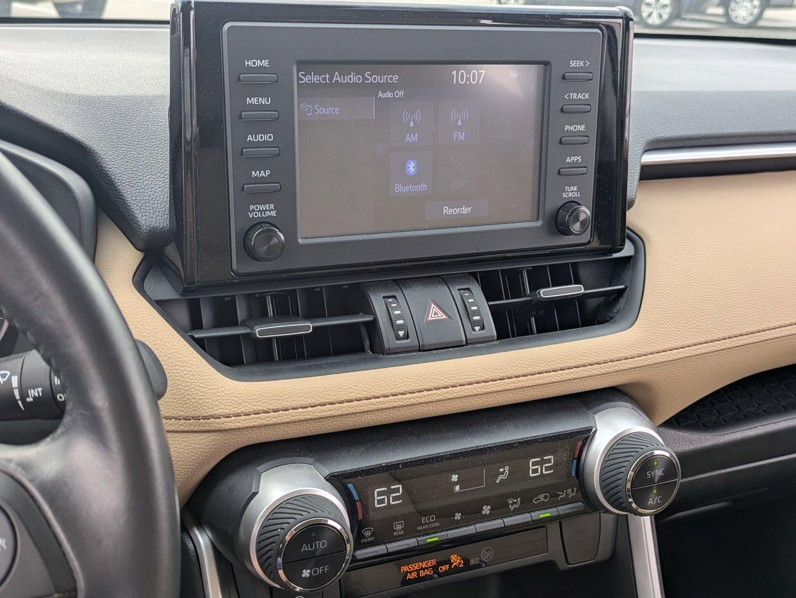 2019 Toyota RAV4 XLE Premium FWD (Natl)