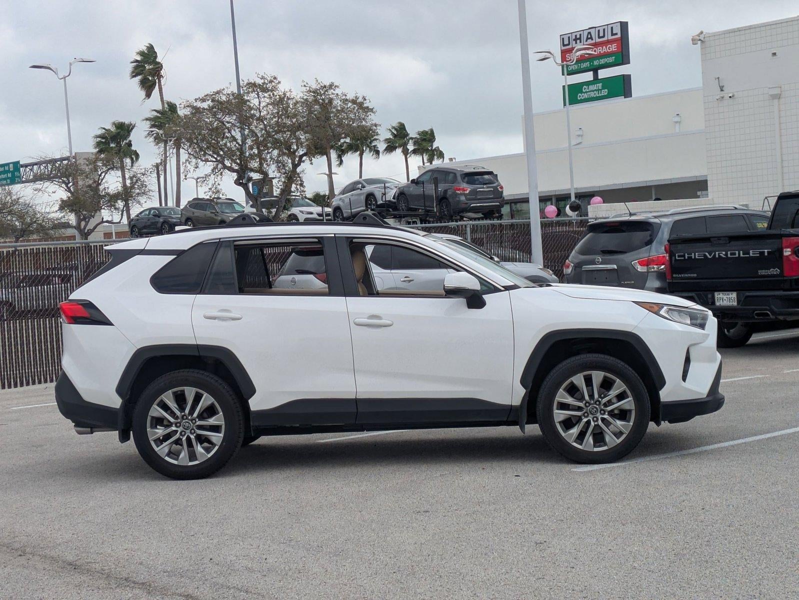 2019 Toyota RAV4 XLE Premium FWD (Natl)