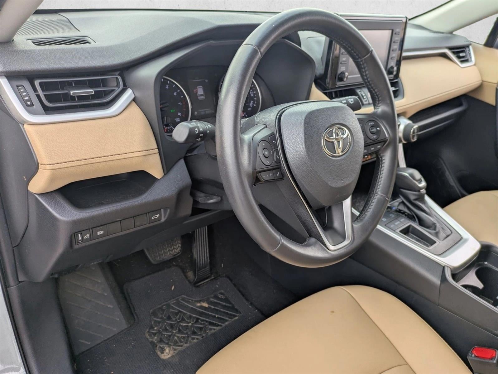2019 Toyota RAV4 XLE Premium FWD (Natl)