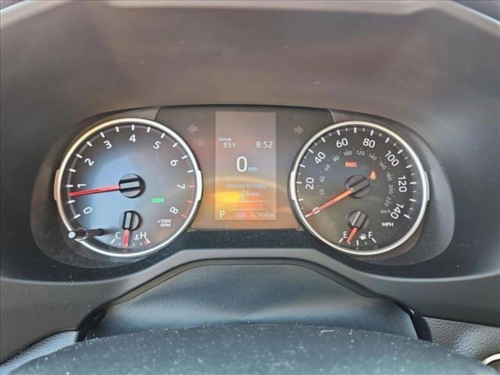 2022 Toyota RAV4 XLE Premium FWD (Natl)