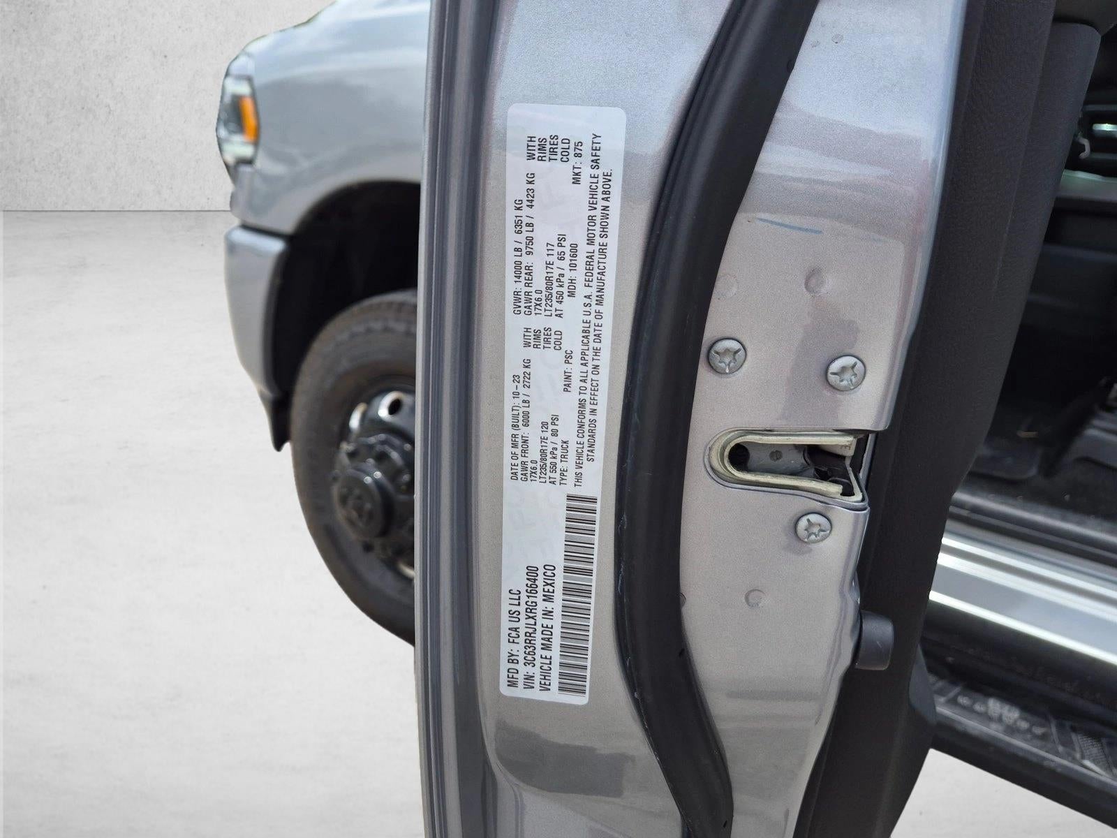 2024 RAM 3500 Laramie 4x4 Crew Cab 8' Box