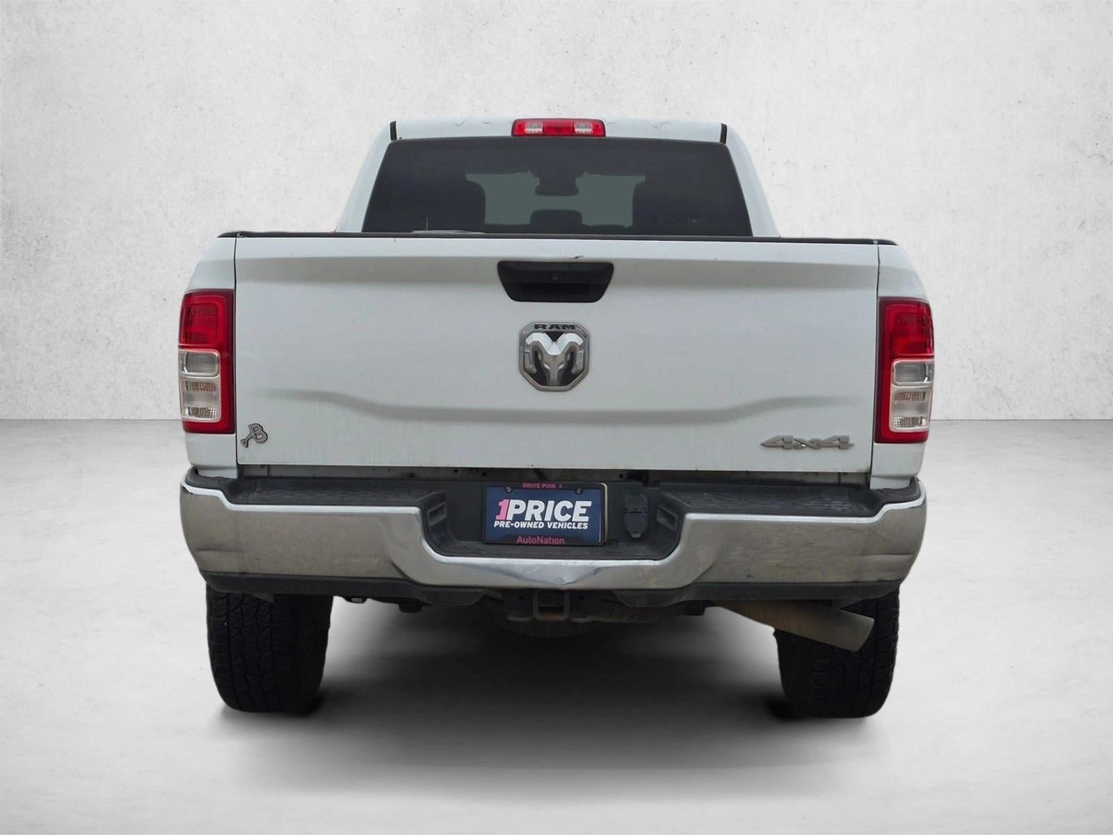 2020 RAM 2500 Big Horn 4x4 Crew Cab 8' Box