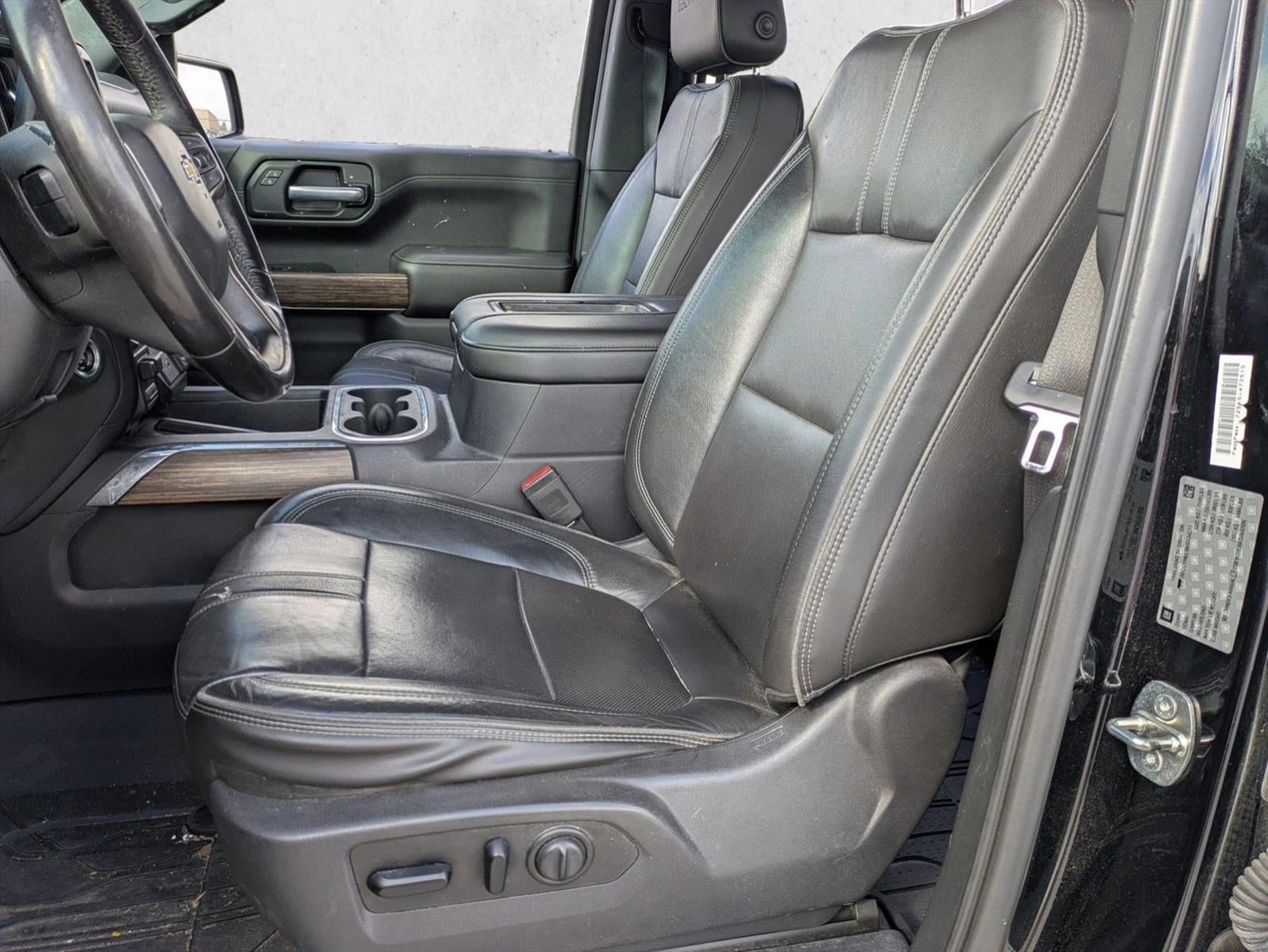 2019 Chevrolet Silverado 1500 Crew Cab Short Box 4-Wheel Drive High Country