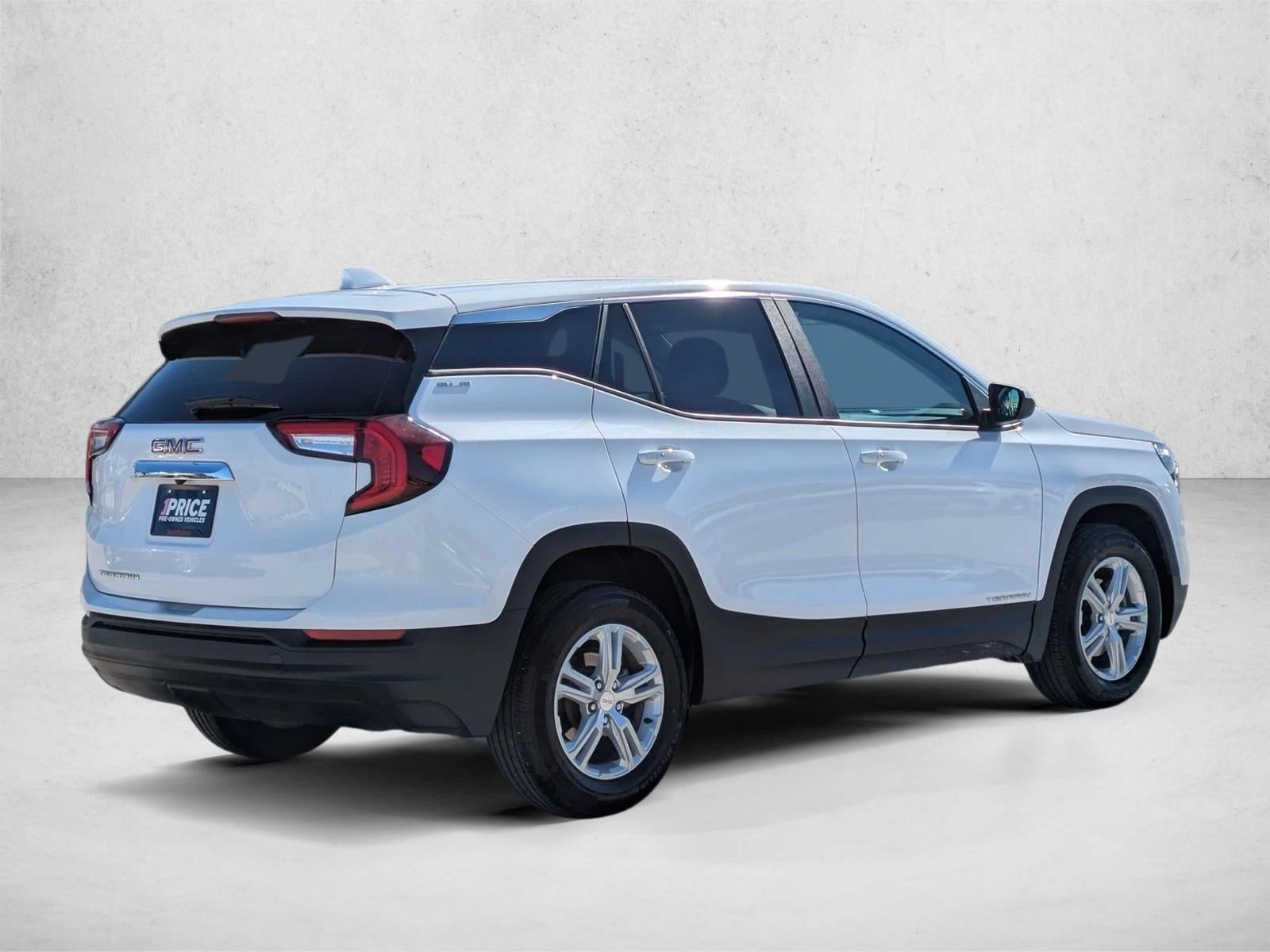 2024 GMC Terrain FWD 4dr SLE