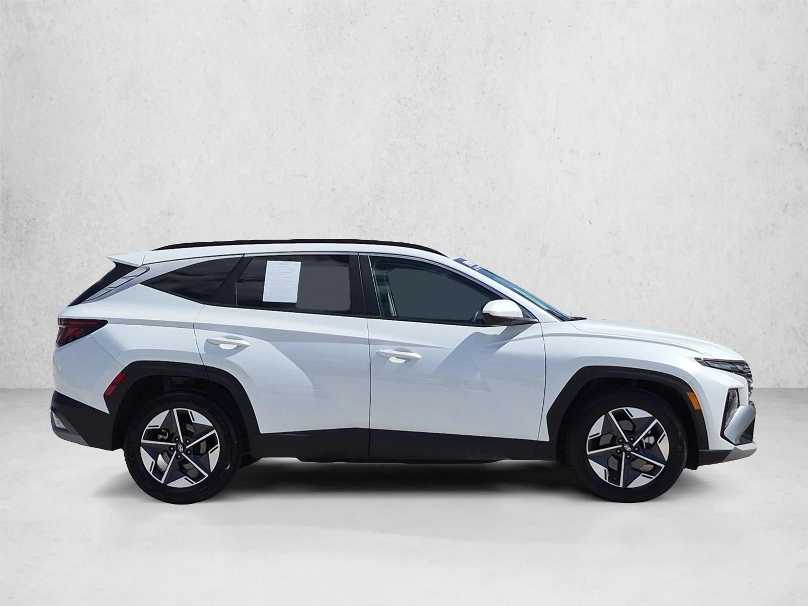 2025 Hyundai TUCSON SEL FWD