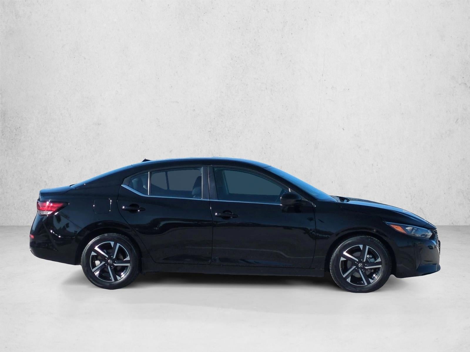 2024 Nissan Sentra SV CVT