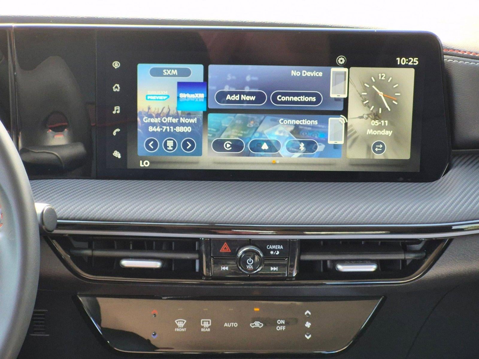 2025 Nissan Kicks SR FWD