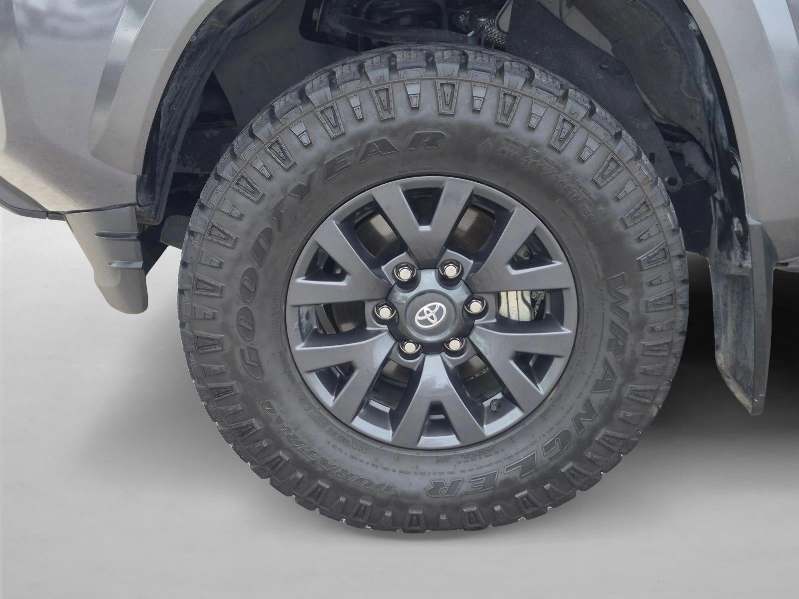 2023 Toyota Tacoma 2WD 2WD SR5 Double Cab 5' Bed V6 AT (GS)