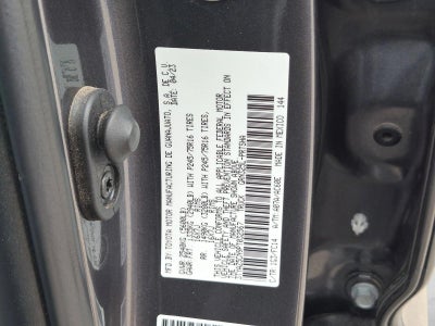 2023 Toyota Tacoma 2WD 2WD SR5 Double Cab 5' Bed V6 AT (GS)