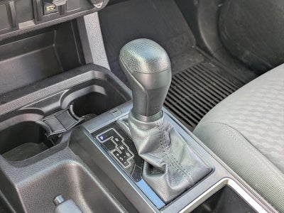 2023 Toyota Tacoma 4WD 4WD SR Double Cab 5' Bed V6 AT (GS)