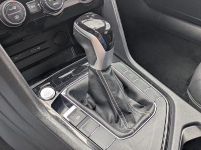 2024 Volkswagen Taos SE FWD