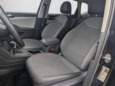 2024 Volkswagen Taos SE FWD