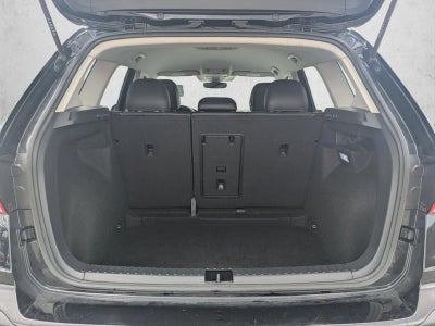 2024 Volkswagen Taos SE FWD