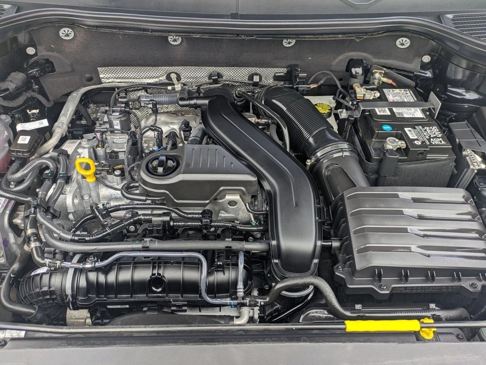 2024 Volkswagen Taos SE FWD