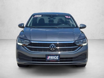 2024 Volkswagen Jetta SE Auto
