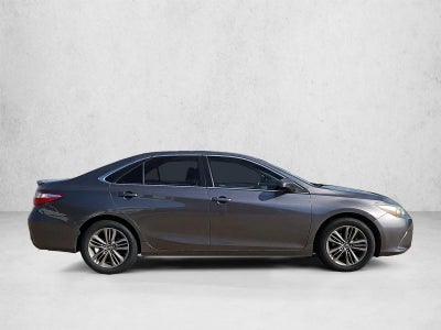 2015 Toyota Camry 4dr Sdn I4 Auto SE (SE)