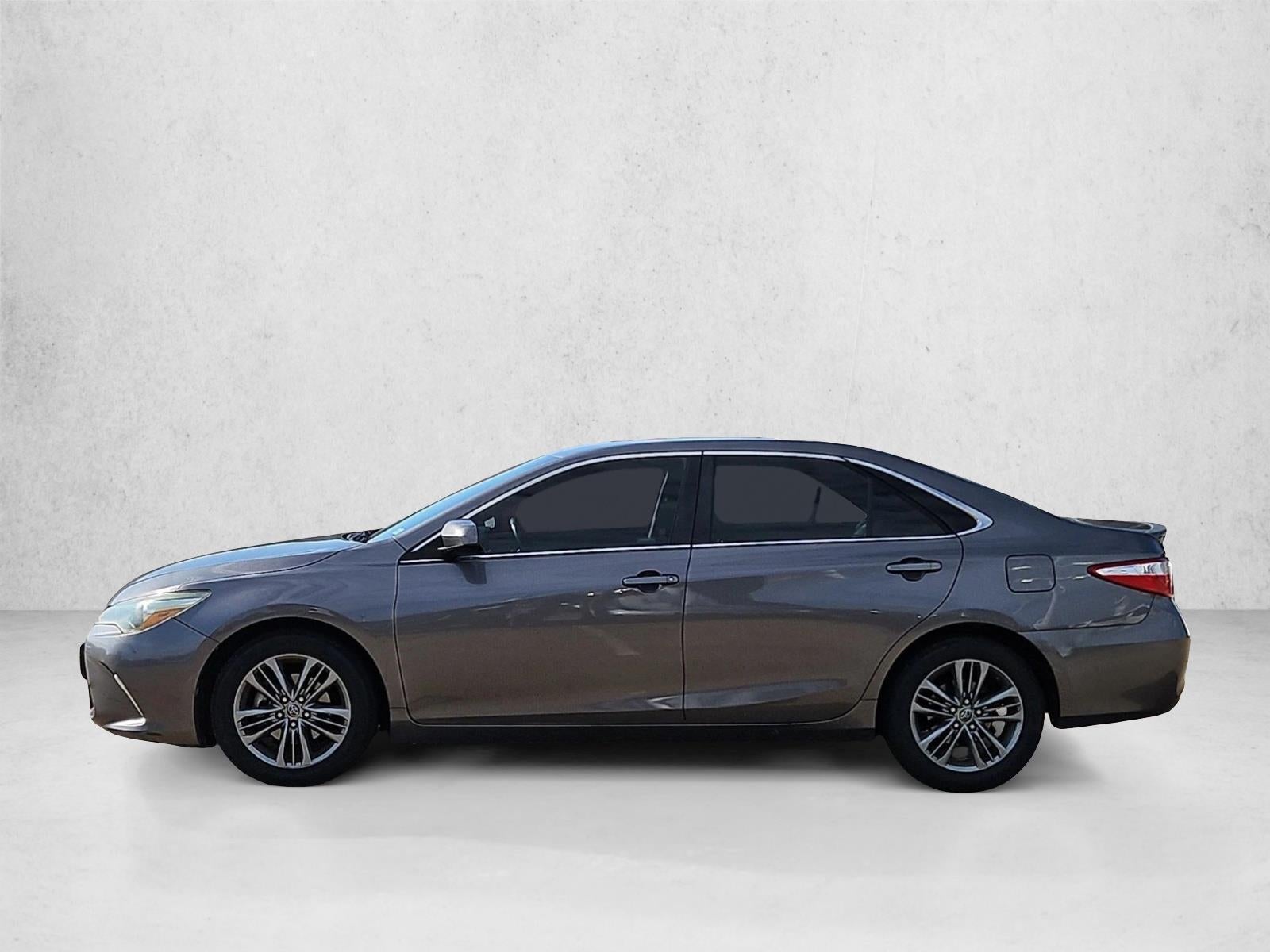 2015 Toyota Camry 4dr Sdn I4 Auto SE (SE)