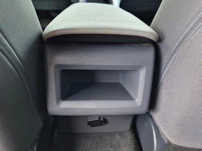 2023 Toyota Camry LE Auto (SE)