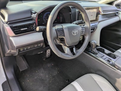 2025 Toyota Camry SE (SE)