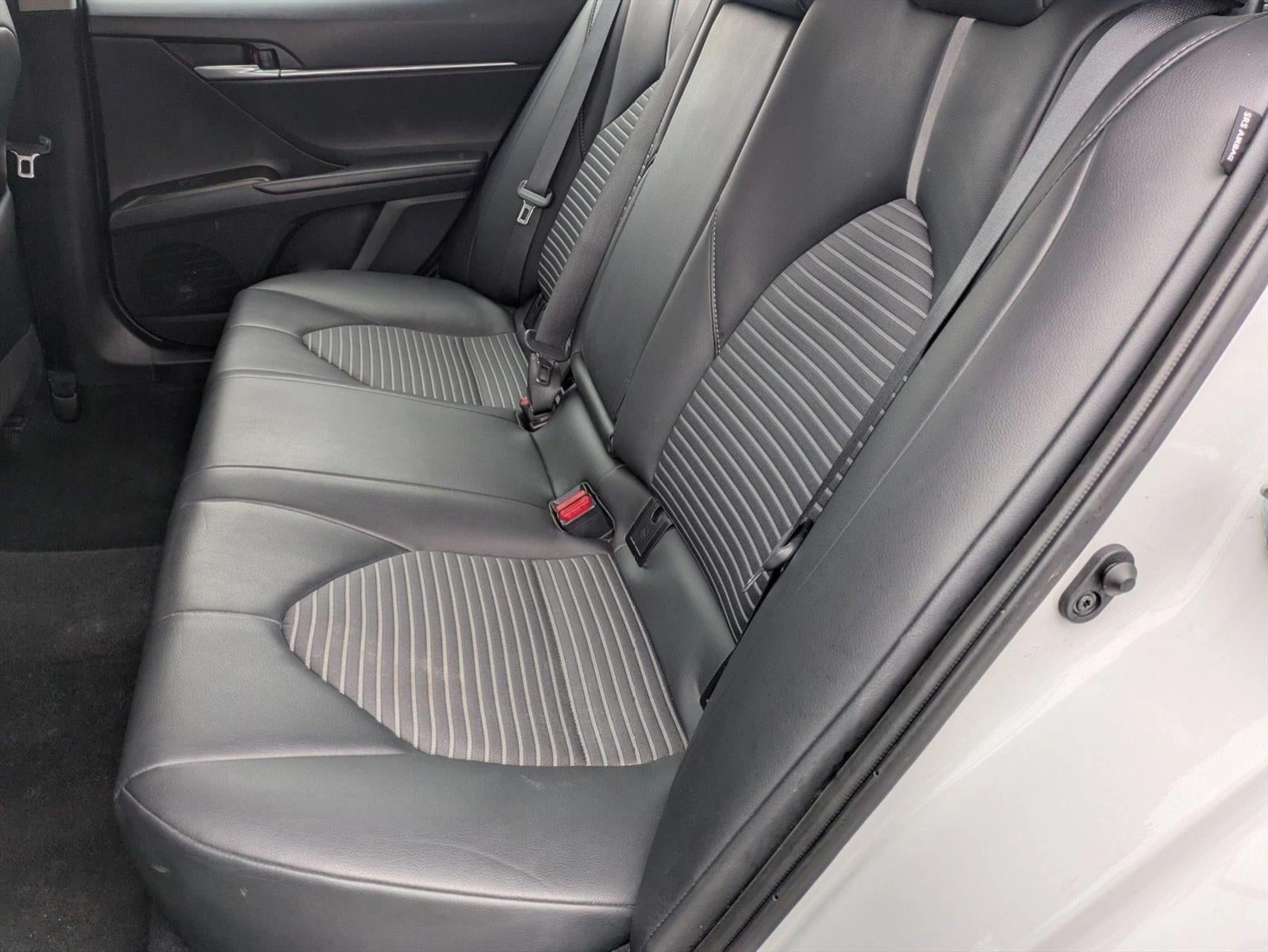 2024 Toyota Camry SE Auto (SE)