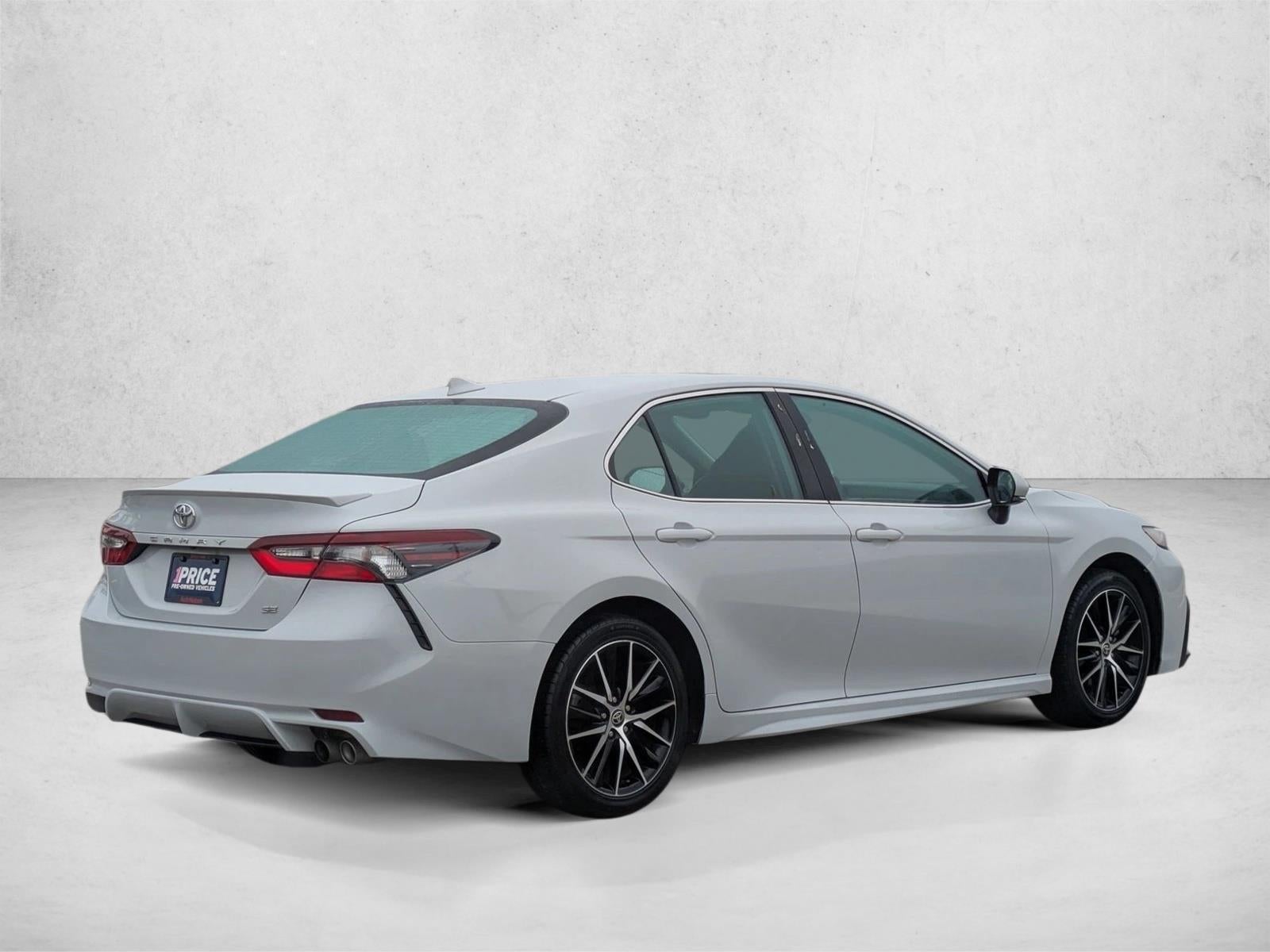 2024 Toyota Camry SE Auto (SE)