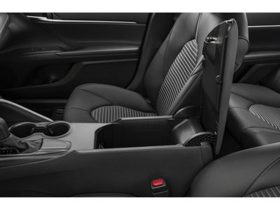 2022 Toyota Camry SE Auto (SE)
