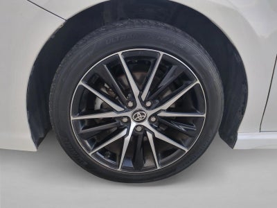 2024 Toyota Camry SE Auto (SE)